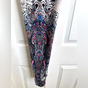 Bohemien design leggings. Size small.